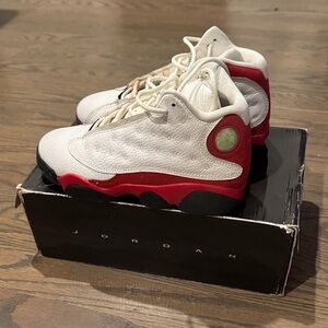 Jordan Kids Sneakers in White and Red